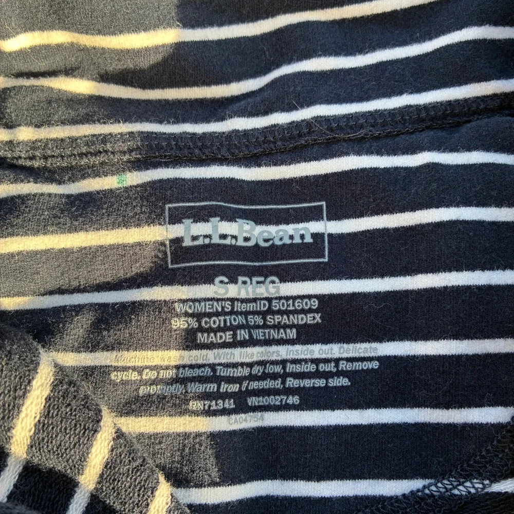 LL Bean Womens Size Small Black White Striped Full Zip Sweatshirt Jacket - Picture 3 of 6